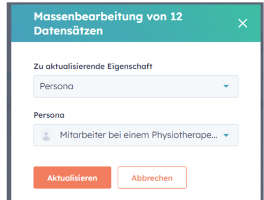 The HubSpot bulk edit dialog for twelve records, setting the Persona property to Mitarbeiter bei einem Physiotherapeuten